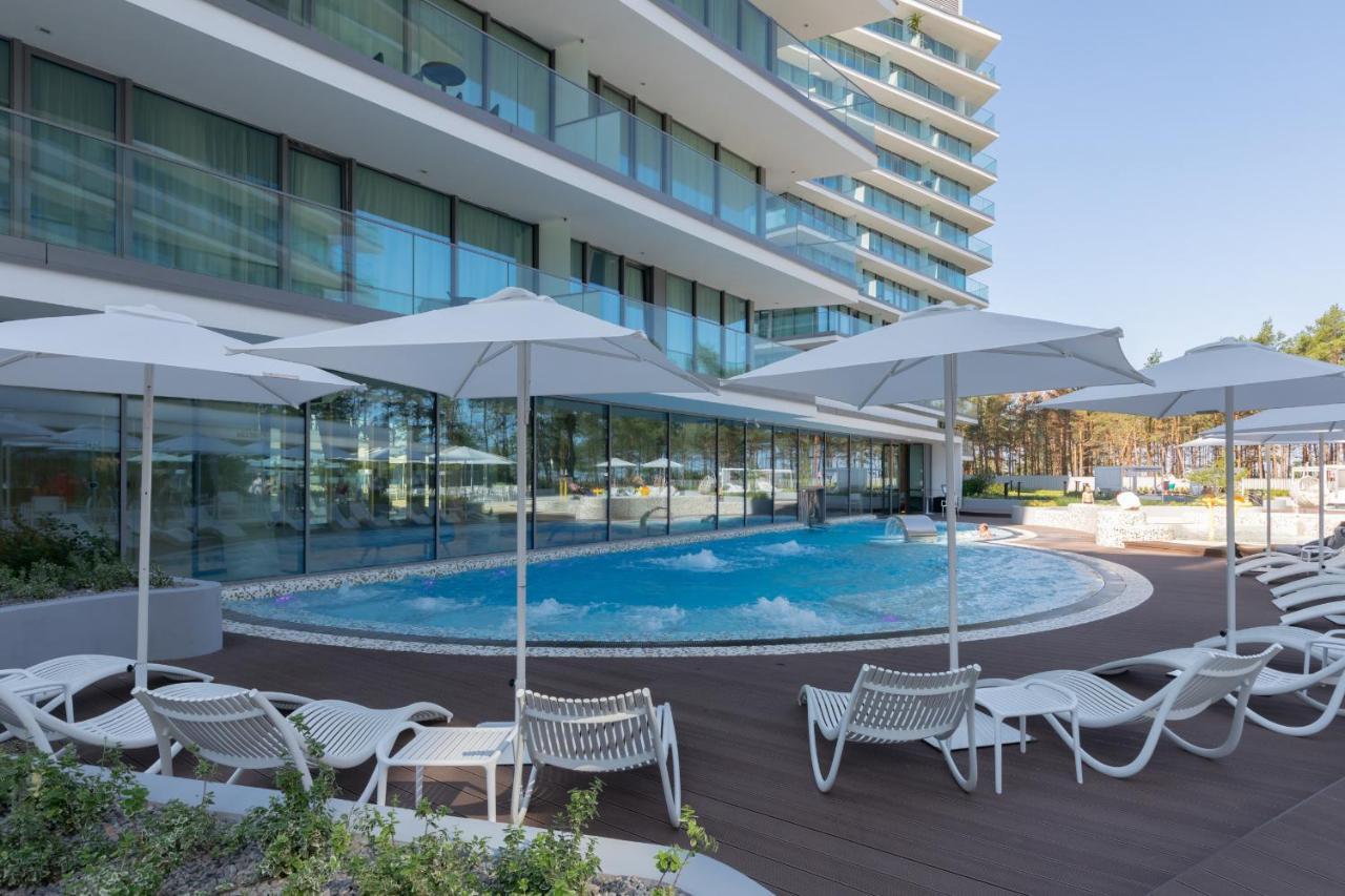 Royal Waves Resort & Spa - Apartment With Parking By Noclegi Renters Miedzyzdroje Extérieur photo